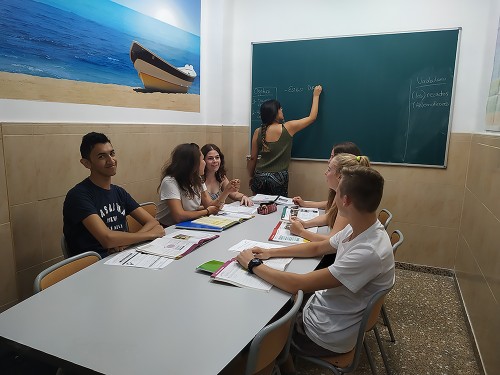 ADOS Spanish School